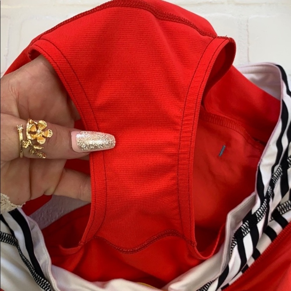 🍋Lululemon Speed Short! - Picture 5 of 8